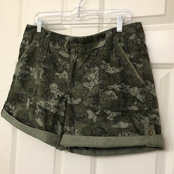 Carhartt El Paso Original Fit Camo Shorts Outdoor Ladies 12 Green Short Pants - Picture 4 of 14